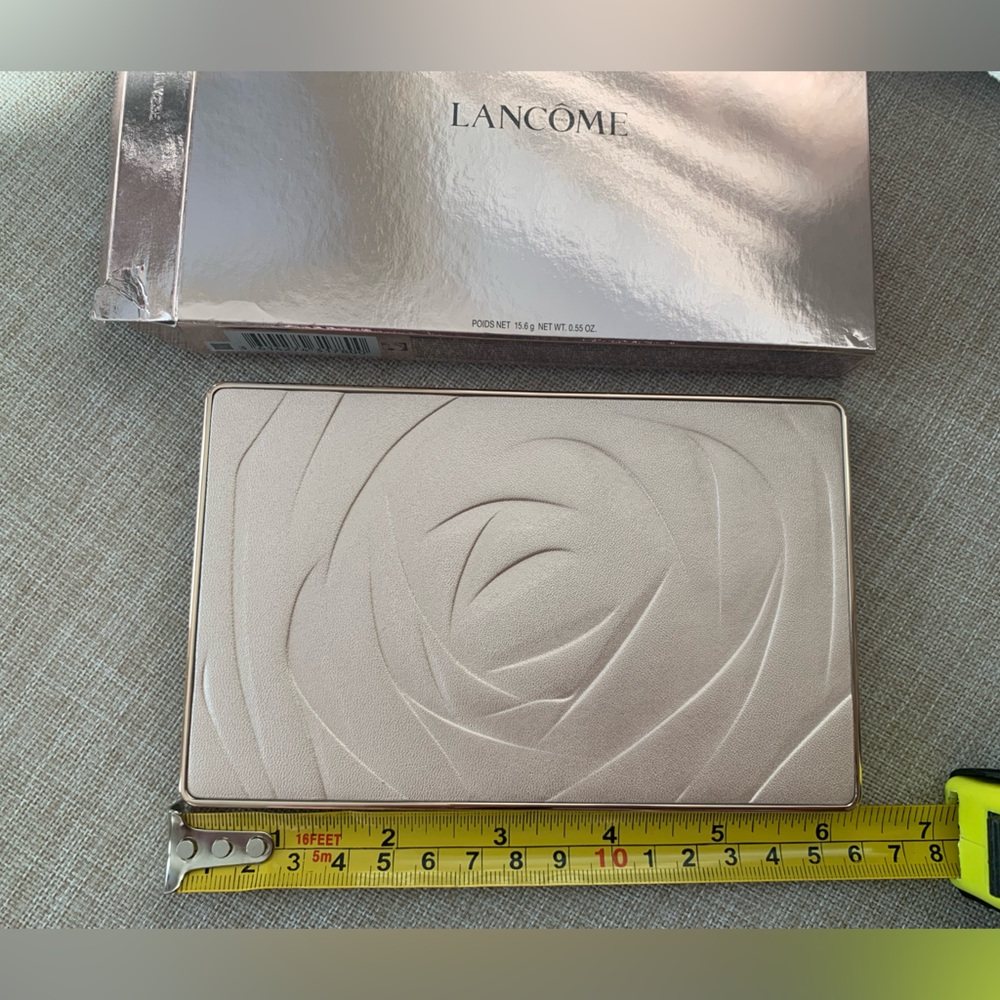 NEW Lancôme Palette Rose Gold 12 Shadows 6x4 Case in Original Box - Picture 10 of 11